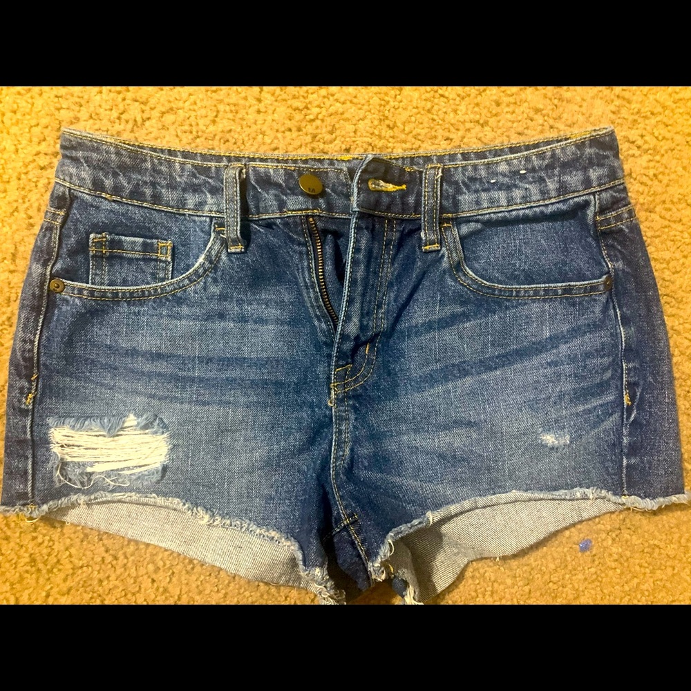 BLUE JEAN DENIM SHORTS
